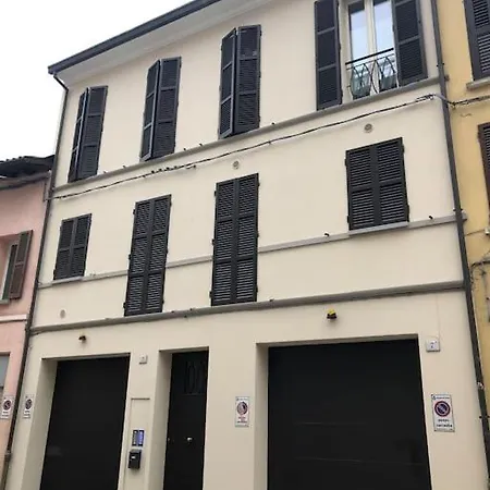 Ippolito - Free Wifi & Air Conditioning *