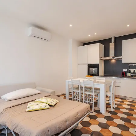 Ippolito - Free Wifi & Air Conditioning *