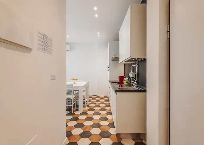 Ippolito - Free Wifi & Air Conditioning Apartament Faenza